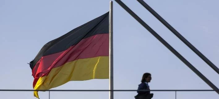 Δημοσκόπηση: Υπέρ της διεξαγωγής πρόωρων εκλογών περισσότεροι από τους μισούς Γερμανούς